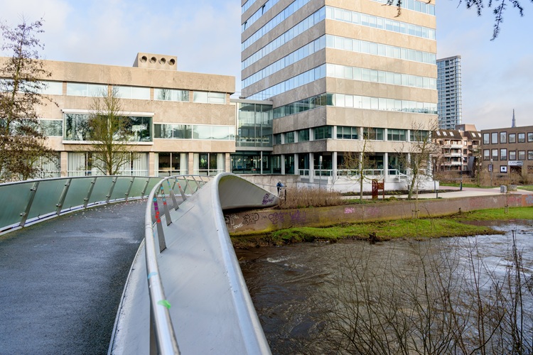 Eindhoven,,The,Netherlands,,27,February,2025:,Pedestrian,Bridge,Over,The